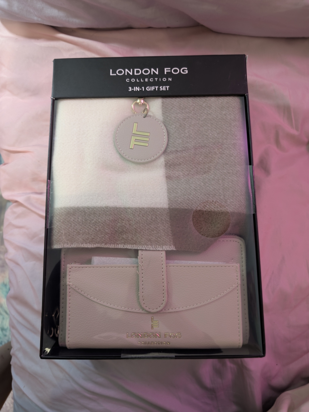 London Fog Cream 3-in-1 Women's Set with Scarf, Wallet & Charm